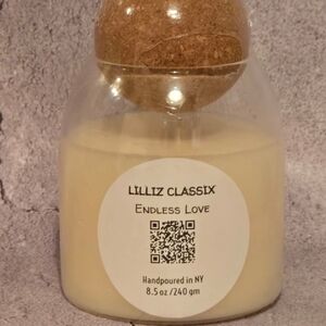 Endless Love Cream Candle
